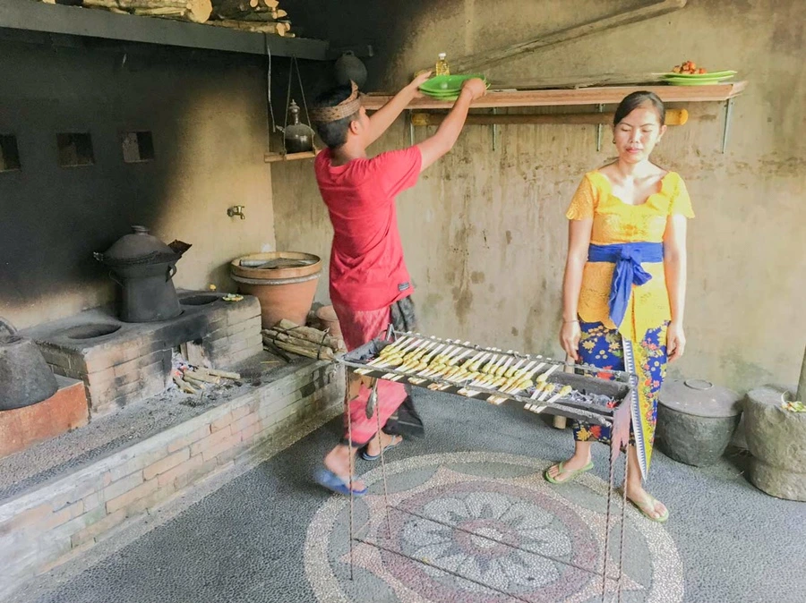 IMG_9330.JPG?type=w966