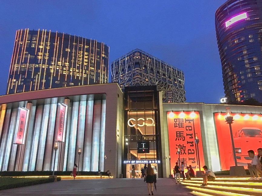 IMG_8921.JPG?type=w1