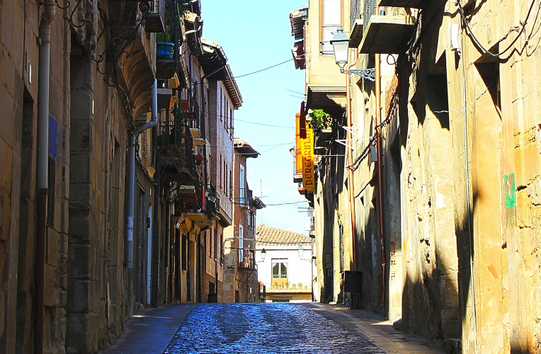 2340F33C57027E2F1C8044