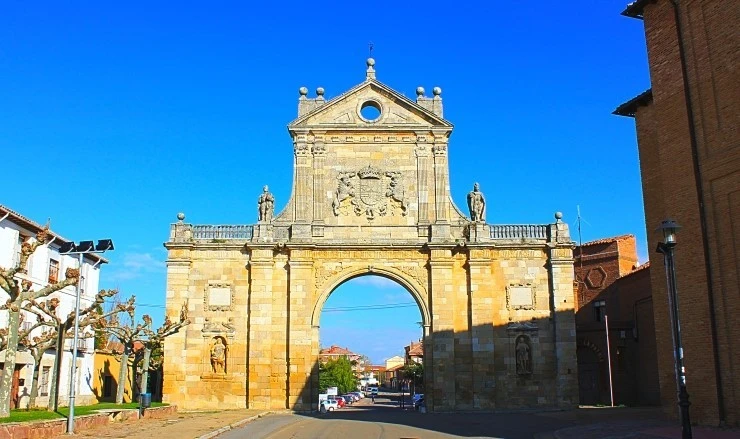 IMG_0683.jpg?type=w740