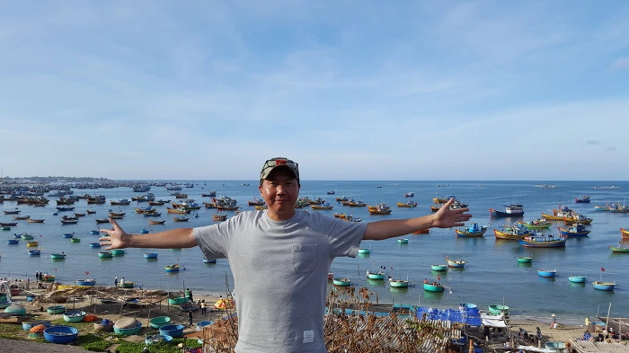 9923DC335AB9F93A1FF9AA