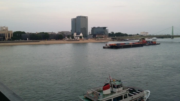 211817435969DD321F5366