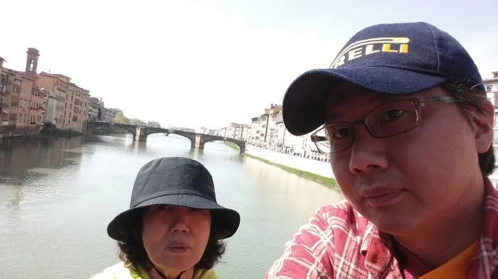 2372B43557302F3421D177