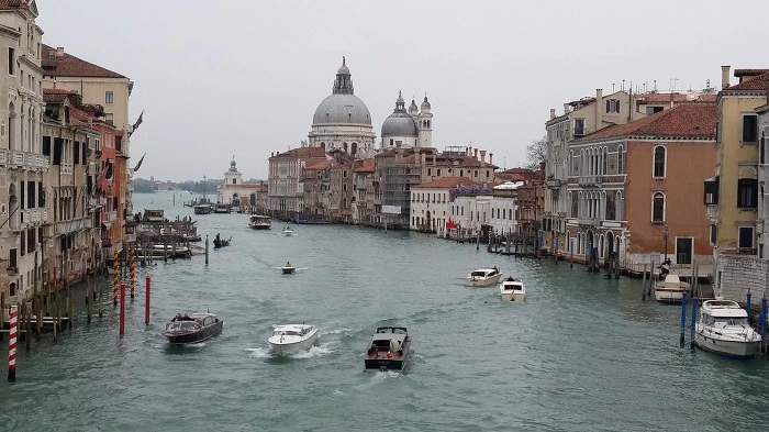 24437D50575FBB3F2456FF