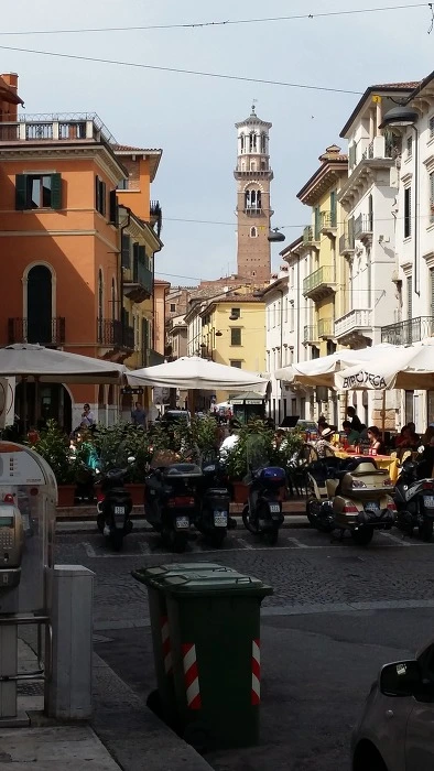 215AD8425784C734179385