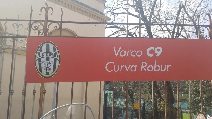 251EF64B5742B6AA23EB0E