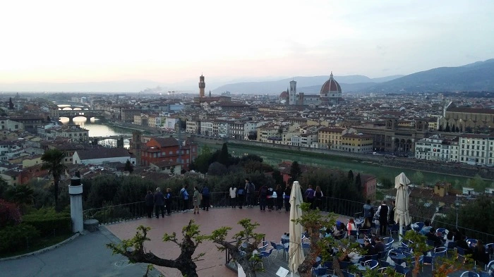 27306E3E5742AF360747B5