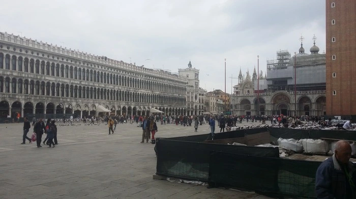 237B3740575FC2310D0B2C