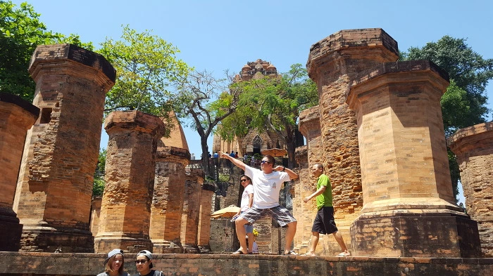 99D4623E5A81663810DBBD