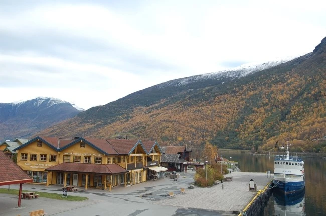 DSC_5945.JPG?type=w2