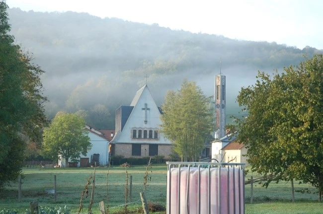 DSC_6165.JPG?type=w2