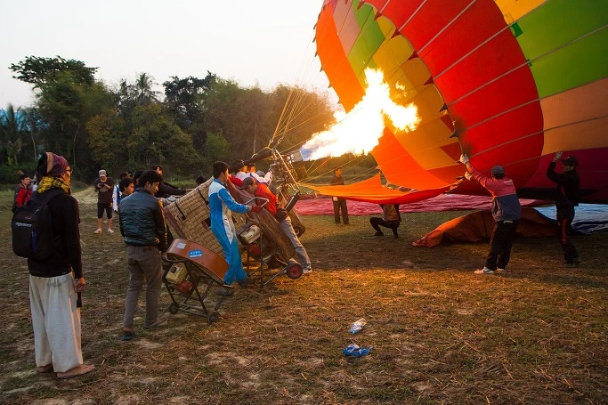 2611FF4B54F52BAD2C391B