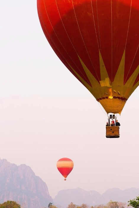 2425DC4B54F52BC72017CD