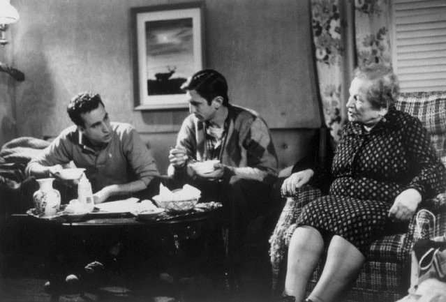 movie_image.jpg?type=m665_443_2