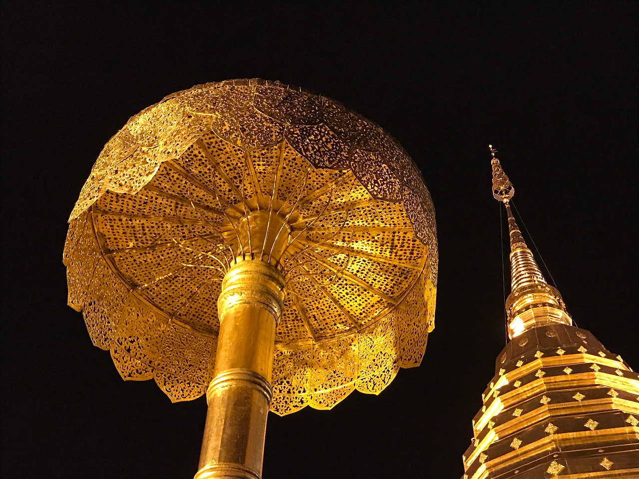 5. 도이수텝 야경.JPG