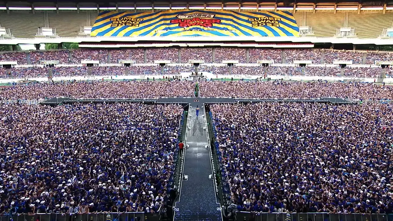 organizers-cooling-down-30-000-energetic-fans-during-psys-3-v0-S07ev-BfApSKE5N3azMnP3ztF_rd4qDKlpEs0MyMnns.png?format=pjpg&auto=webp&s=da64b81ce24e069a9870f7c77f7733925bbb947e