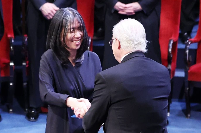 %EC%8A%A4%ED%81%AC%EB%A6%B0%EC%83%B7_2024-12-11_063541.png?type=w773