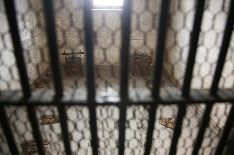 275D335052ECE7251157D8