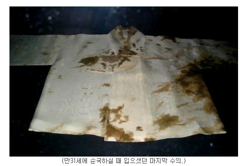 212A804752ECE7811CCD6A