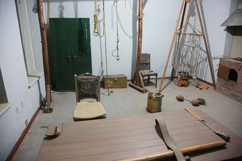 2434F65052ECE73C2682B0