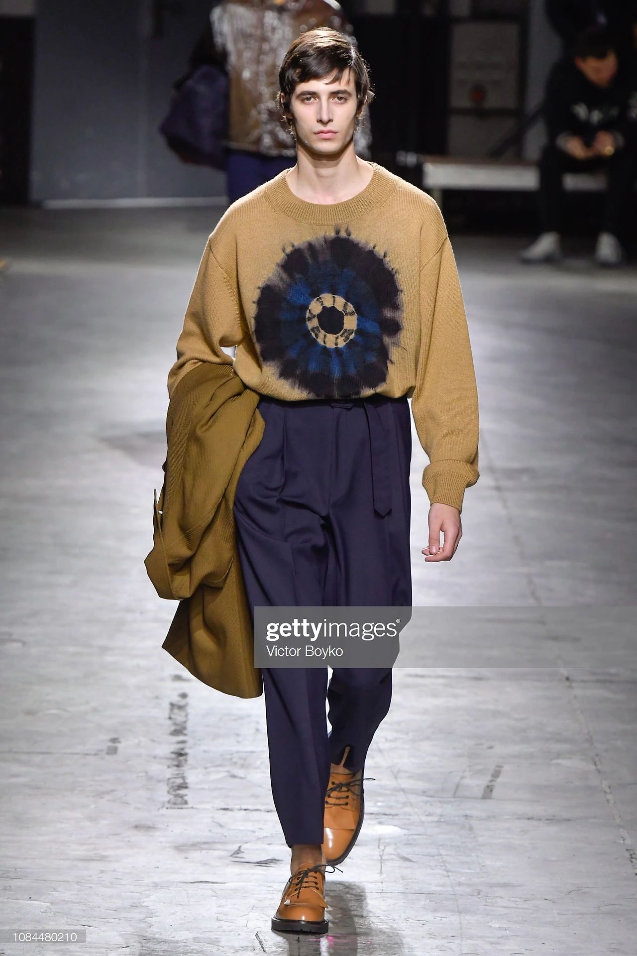 model-walks-the-runway-during-the-dries-van-noten-menswear-fallwinter-picture-id1084480210?s=2048x2048