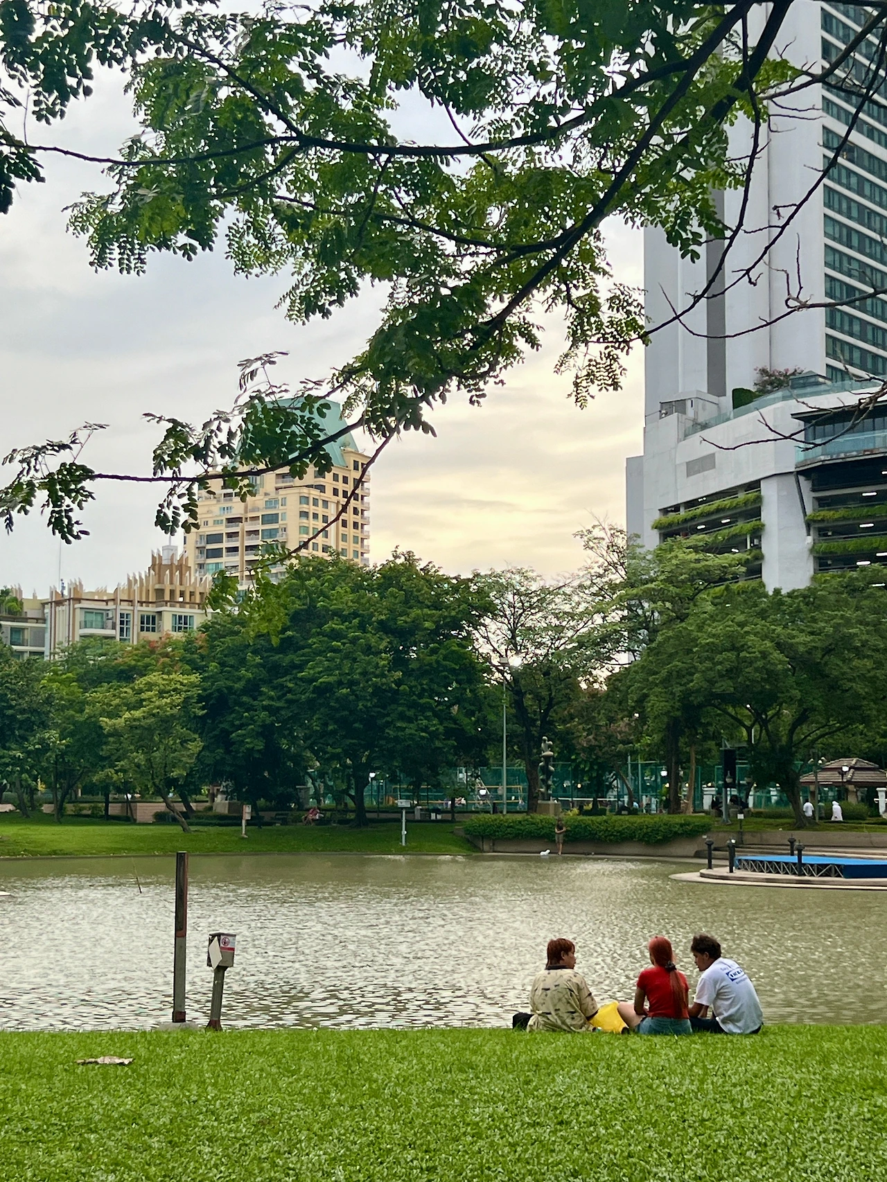 자녀교육비_디지털노마드_디지털노매드_은퇴_노후자금_자산관리_송정목_방콕 1.JPG
