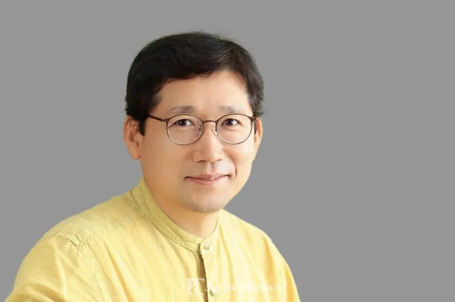 %EA%B5%AC%EC%9E%90%EB%A3%A1_%ED%94%84%EB%A1%9C%ED%95%84(%ED%9A%8C%EC%83%89%EB%B0%B0%EA%B2%BD).jpeg?type=w1