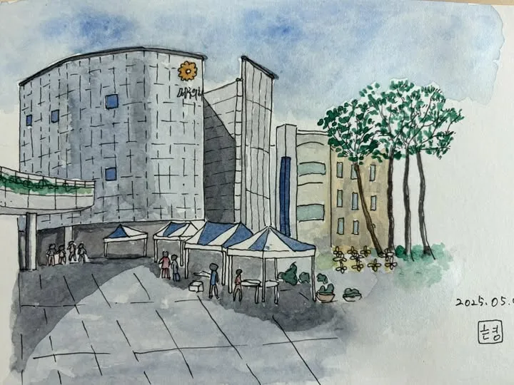 494301224_10232873013521018_1060697466186754804_n.jpg?stp=cp6_dst-jpg_s720x720_tt6&_nc_cat=100&ccb=1-7&_nc_sid=833d8c&_nc_ohc=cbUbuG2p9AwQ7kNvwEK6nn5&_nc_oc=AdlGLxeoPcfa3pHgOqAXRfL-5u-7u_jea3iAFhpa3tLlHTfwlmSu_iOCUbPd2gufJT4&_nc_zt=23&_nc_ht=scontent-nrt1-2.xx&_nc_gid=TGEQlN5wO0ZPtzDfiZTGeQ&oh=00_AfP2l_xgM8AkucV5l9o9v1kZOuJhQUrOYn22DYgm1HnM2g&oe=684F0E69