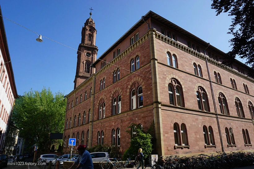 22702D4056BF1FB317F2FD