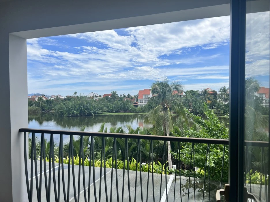 IMG_4897.jpg?type=w1