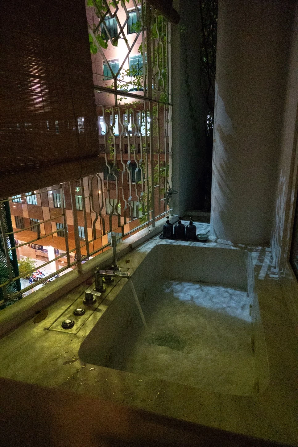 DSC01352.JPG?type=w966