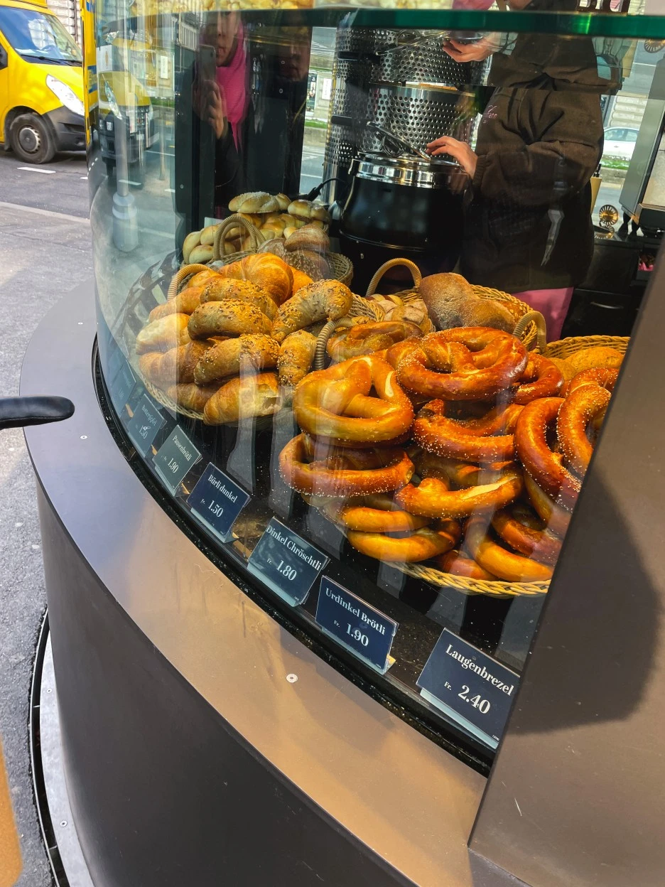 IMG_1047.jpg?type=w1