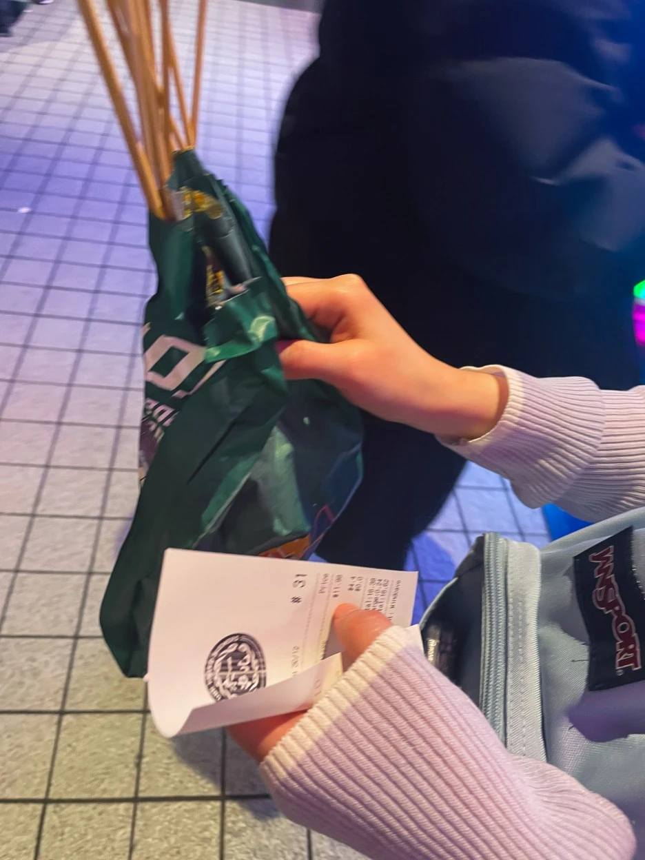 IMG_4943.jpg?type=w1