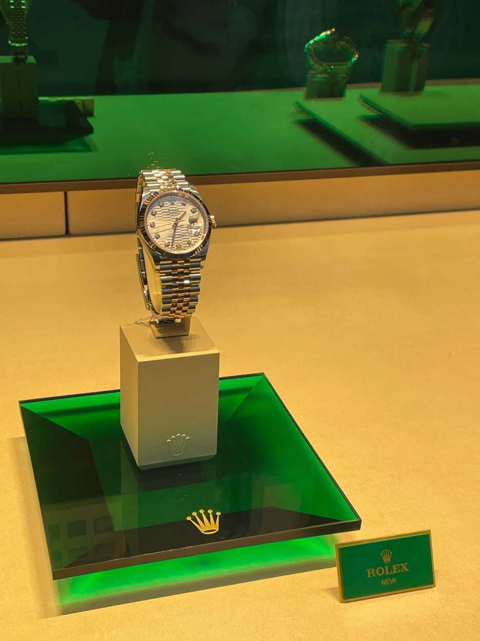 IMG_1030.jpg?type=w1