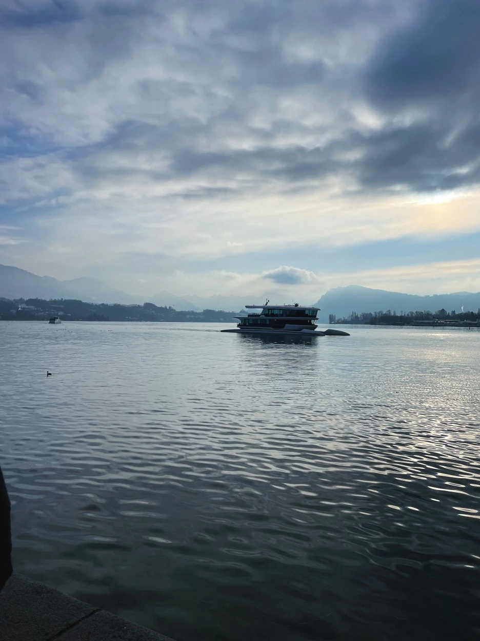 IMG_1041.jpg?type=w1