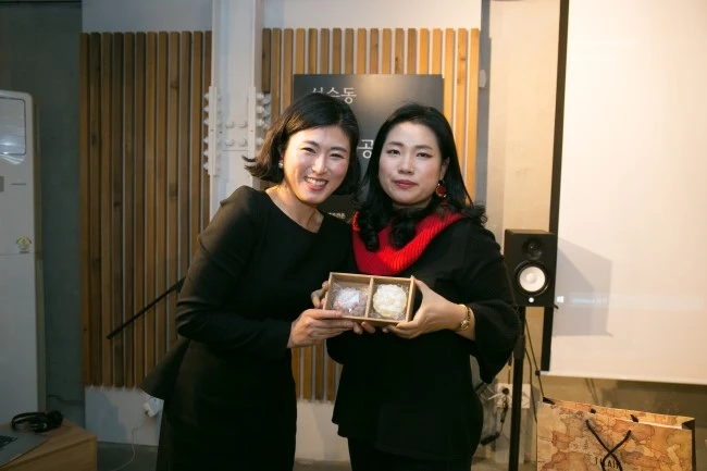 %EC%84%B1%EC%88%98%EB%8F%99%EC%9D%B8%EC%83%9D%EA%B3%B5%EA%B0%84_%EC%97%B0%EB%A7%90%EC%9E%90%EC%84%A0%EB%B0%94%EC%9E%90%ED%9A%8C_%28128%29.jpg?type=w2