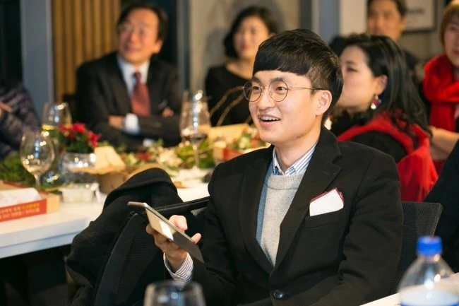 %EC%84%B1%EC%88%98%EB%8F%99%EC%9D%B8%EC%83%9D%EA%B3%B5%EA%B0%84_%EC%97%B0%EB%A7%90%EC%9E%90%EC%84%A0%EB%B0%94%EC%9E%90%ED%9A%8C_%2855%29.jpg?type=w2