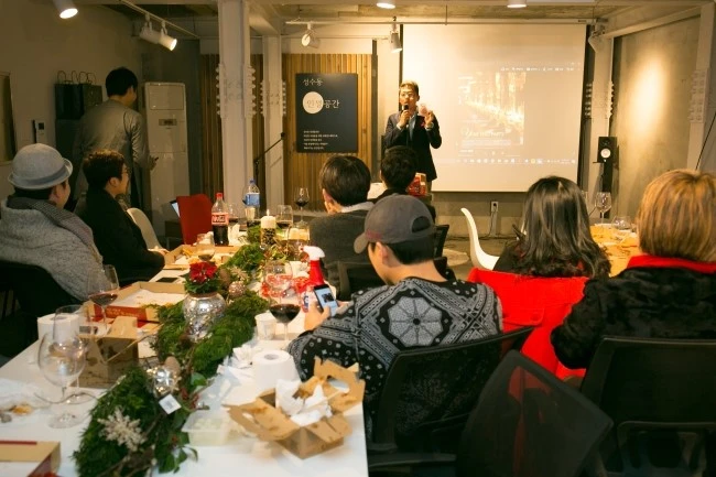 %EC%84%B1%EC%88%98%EB%8F%99%EC%9D%B8%EC%83%9D%EA%B3%B5%EA%B0%84_%EC%97%B0%EB%A7%90%EC%9E%90%EC%84%A0%EB%B0%94%EC%9E%90%ED%9A%8C_%2870%29.jpg?type=w2