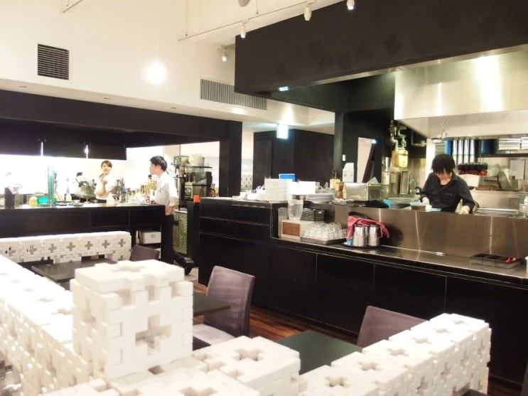 P5124880.JPG?type=w2