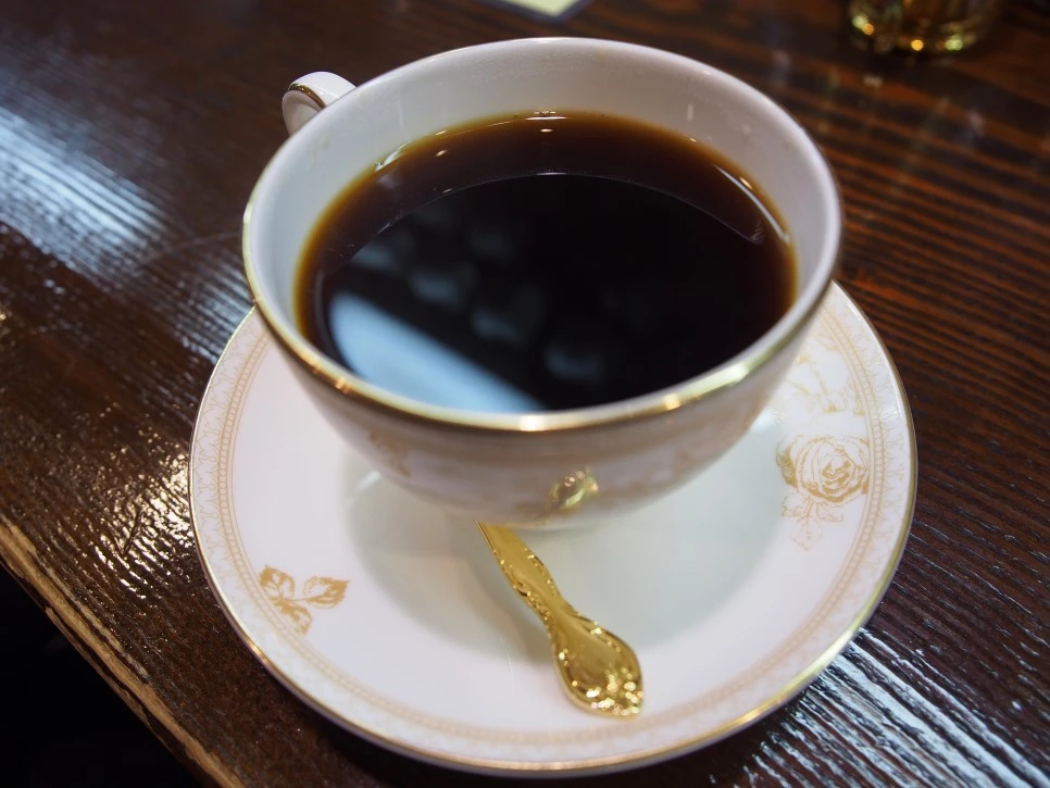 P4280606.JPG?type=w966