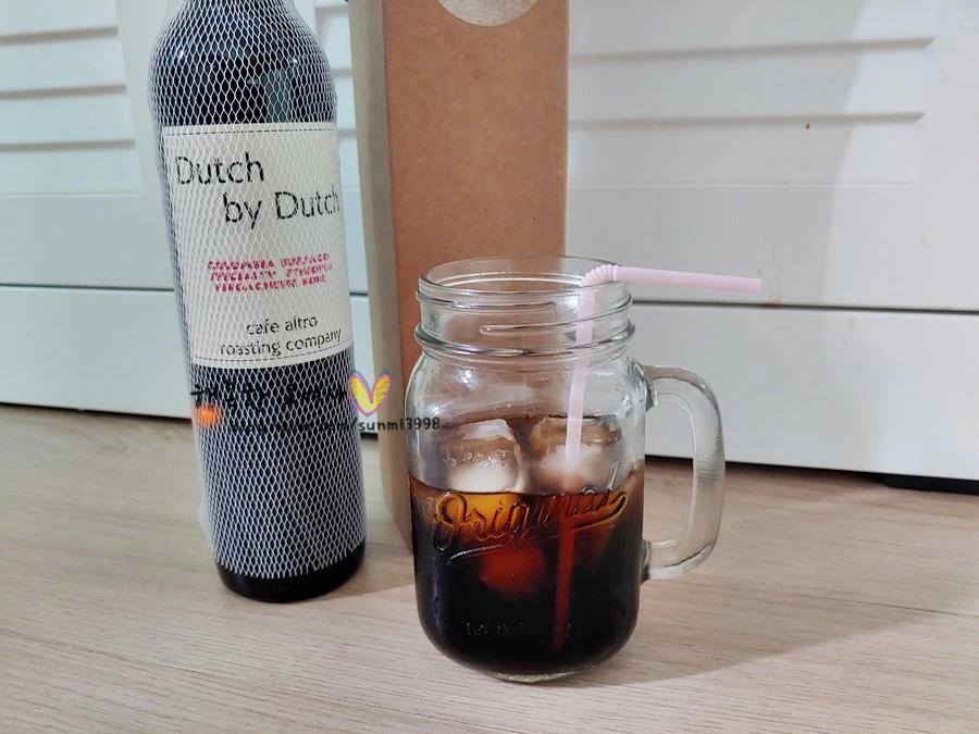 %EC%B9%B4%ED%8E%98%EC%95%8C%ED%8A%B8%EB%A1%9C_%EC%A7%84%ED%95%9C_%EB%8D%94%EC%B9%98%EC%9B%90%EC%95%A1_%EC%95%84%EC%9D%B4%EC%8A%A4%EC%95%84%EB%A9%94%EB%A6%AC%EC%B9%B4%EB%85%B8_%EC%8B%9C%EB%9F%BD%EC%8B%9C%EB%9F%BD%EC%8B%9C%EB%9F%BD_%EB%B9%BC%EA%B3%A0_%EC%A3%BC%EC%84%B8%EC%9A%94085.jpg?type=w966