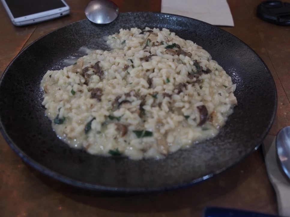 P6131911.JPG?type=w966