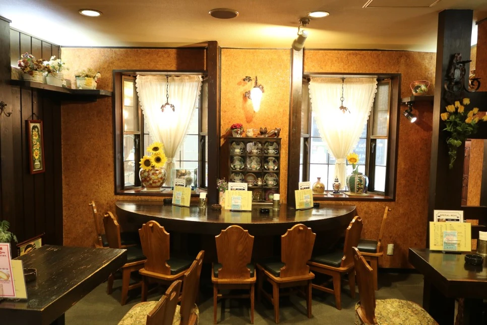 IMG_8936.JPG?type=w966