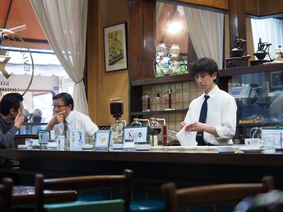 P4280762.JPG?type=w966