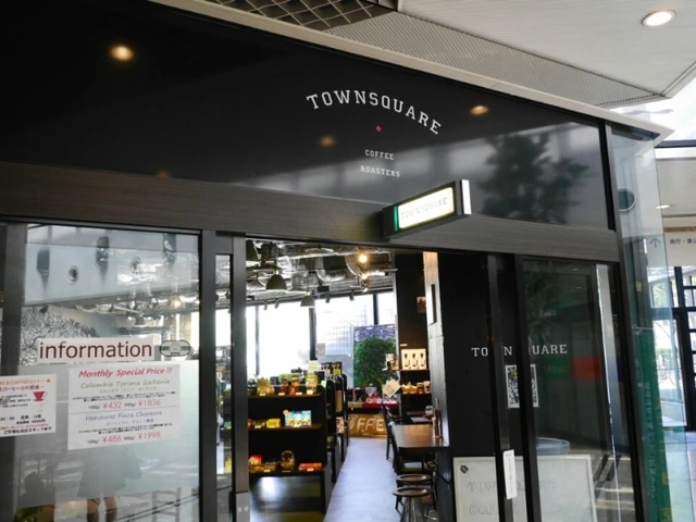 640x640_rect_37578599.jpg?type=w2