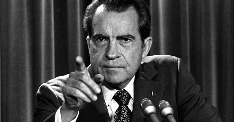 212E1C4E58C1210B2BA327