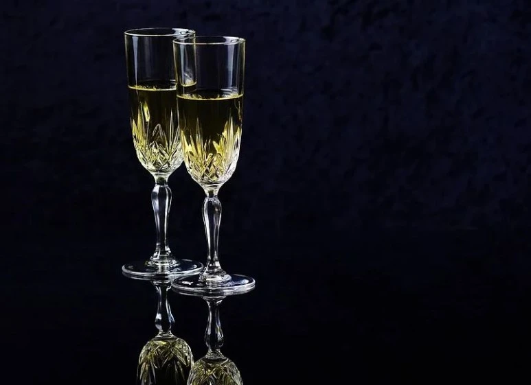 %EC%9D%8C%EB%A3%8C%EC%88%982.JPG?type=w773