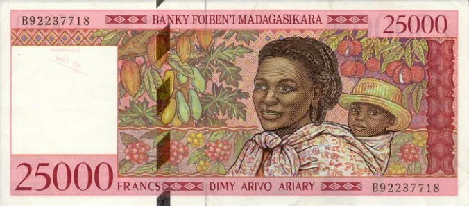 note-malagasy-francs-25000-front.jpg?resize=676%2C297
