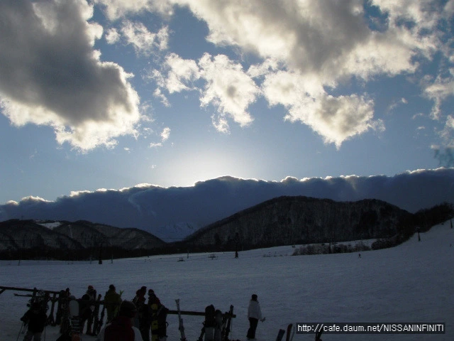 ?src=%22http%3A%2F%2Fpds54.cafe.daum.net%2Fimage%2F5%2Fcafe%2F2007%2F12%2F30%2F22%2F35%2F47779db07fb94%22&type=m10000_10000