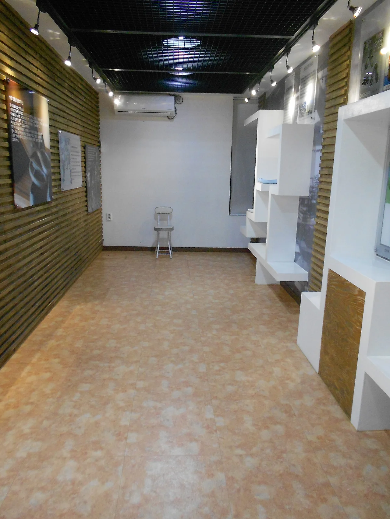 2.내부.JPG
